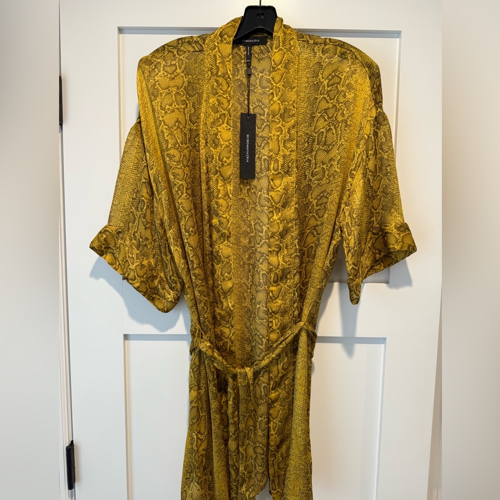BCBGMaxAzria Gold Snake Print Robe - Picture 2 of 4